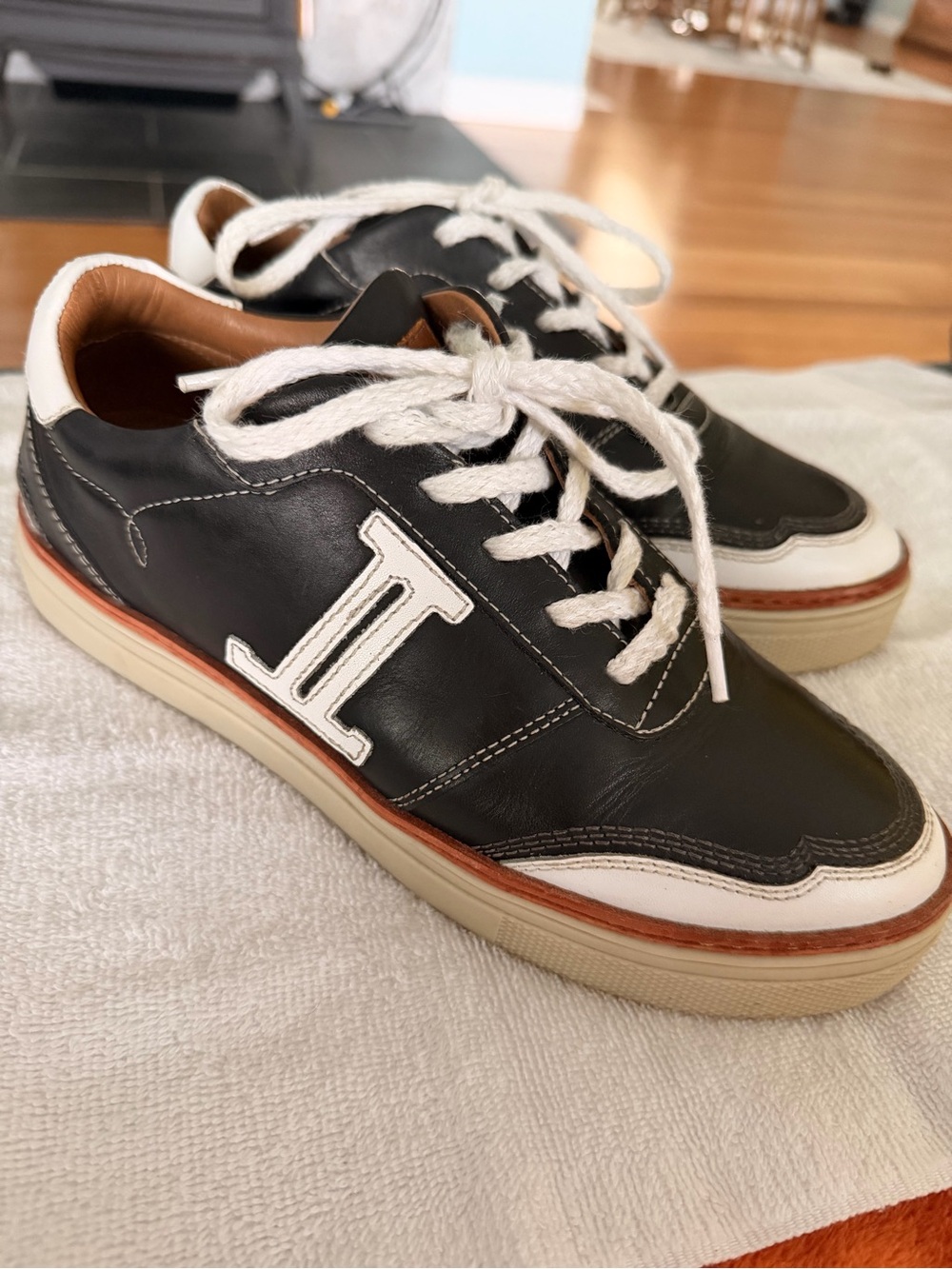 Lucchese Double L Sneakers Black Leather Platform Sneaker Western 8.5